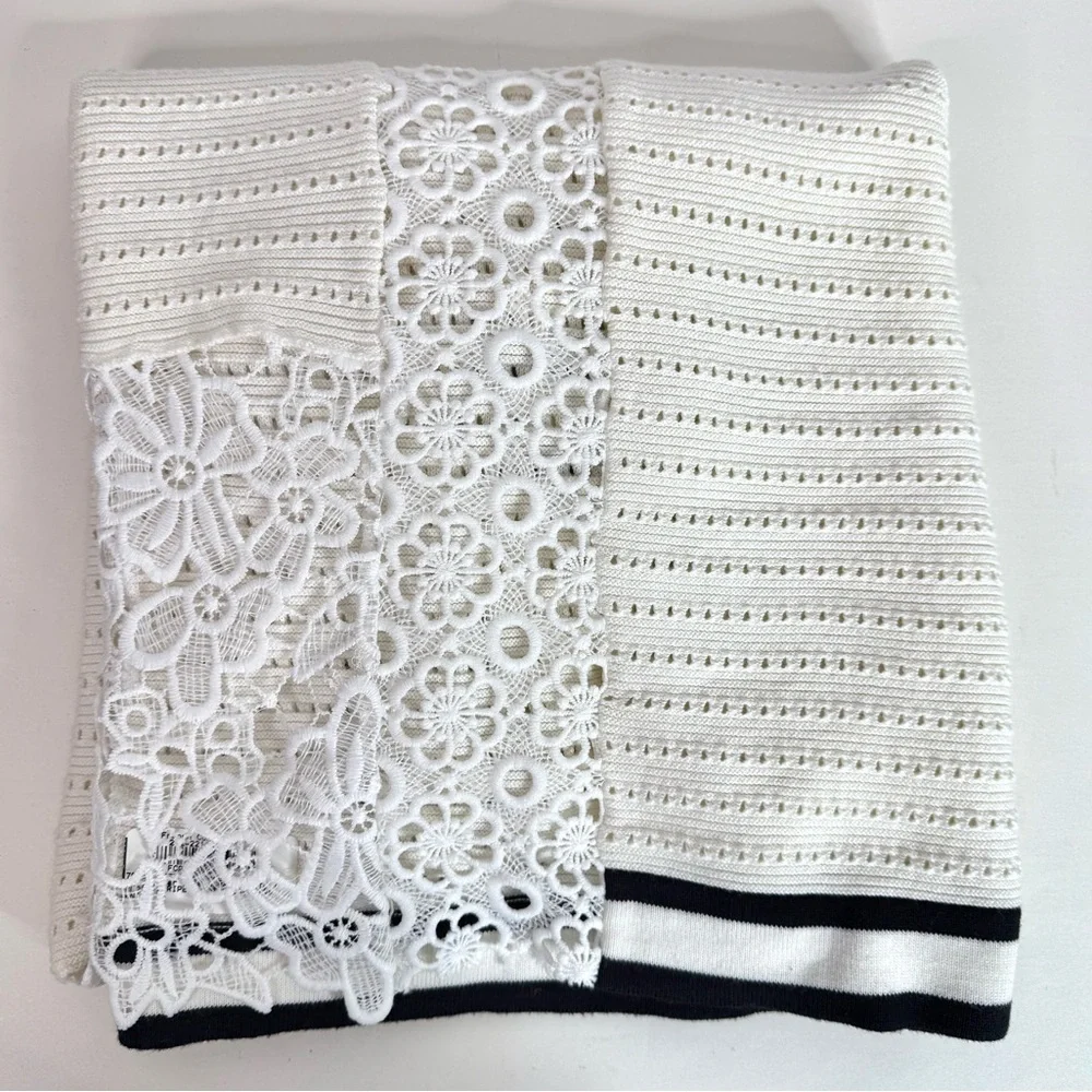 FRENCH CONNECTION Women Small Textured White Knit V-Neck Sweater Generous Sizing - Picture 7 of 16